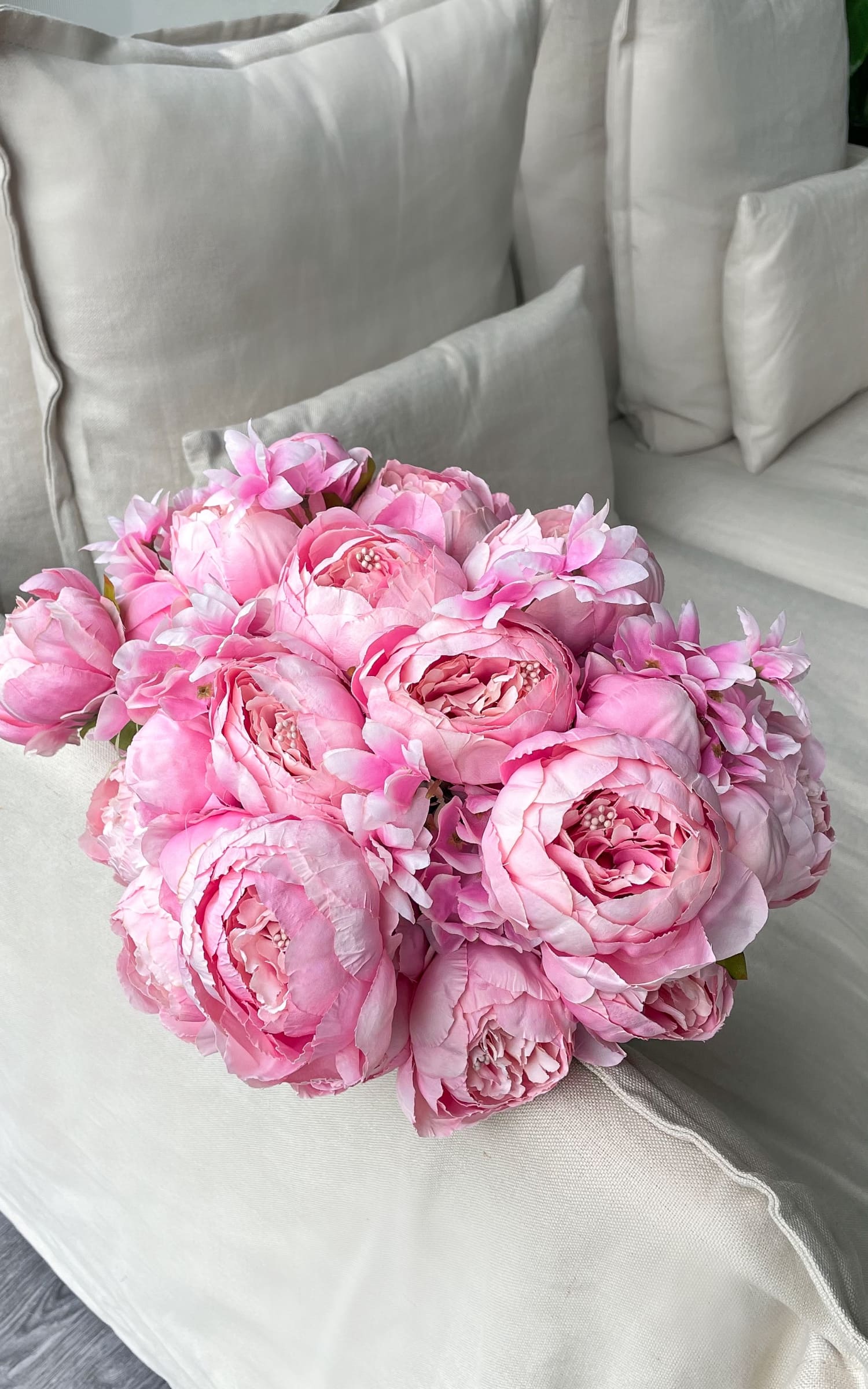 Ramo 48 Peonias Rosas Blair