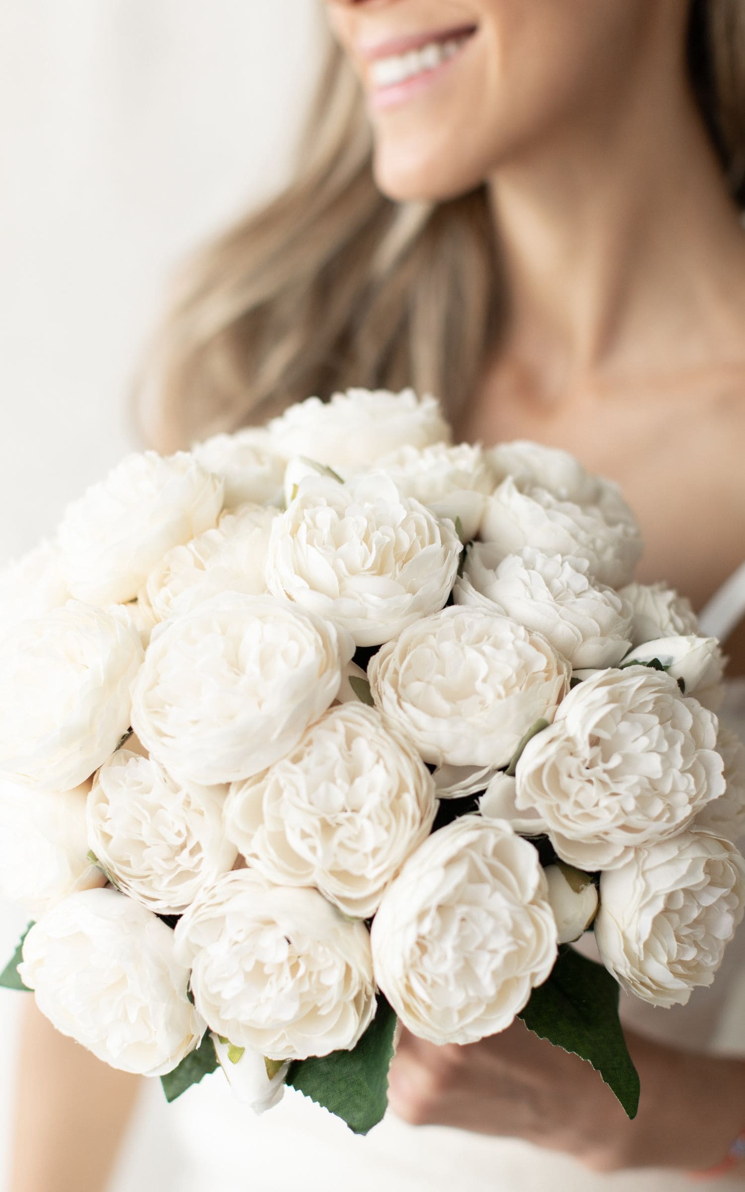 Ramo de 30 Peonias Blancas